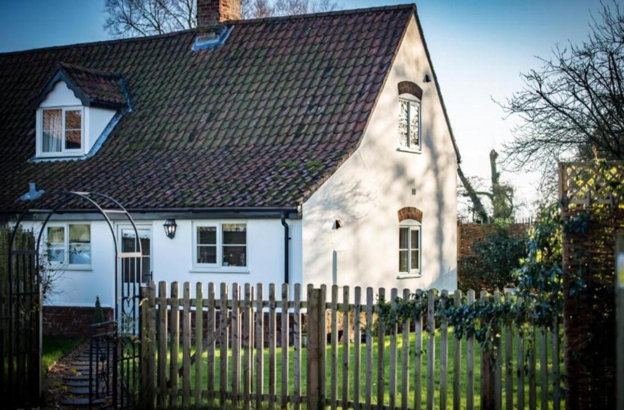Dreamy Suffolk Country Cottage Escape Aldeby Exterior foto